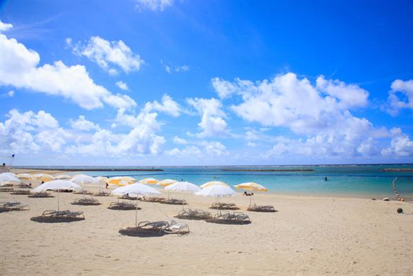 ビーチの美しさは石垣島ならでは。