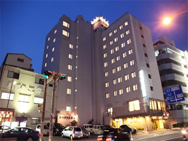沖縄サンプラザホテルの外観
